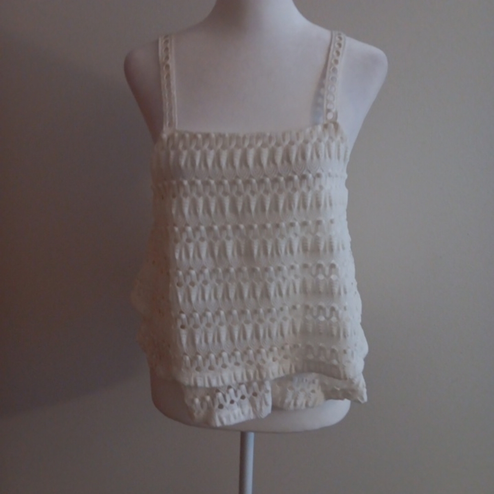 Moon River Camisole Tank Women's Size Large White Sleeveless Tiered Lace Lined
